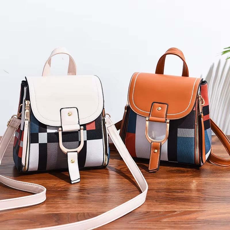Mochila Feminina Pequena Coimbra
