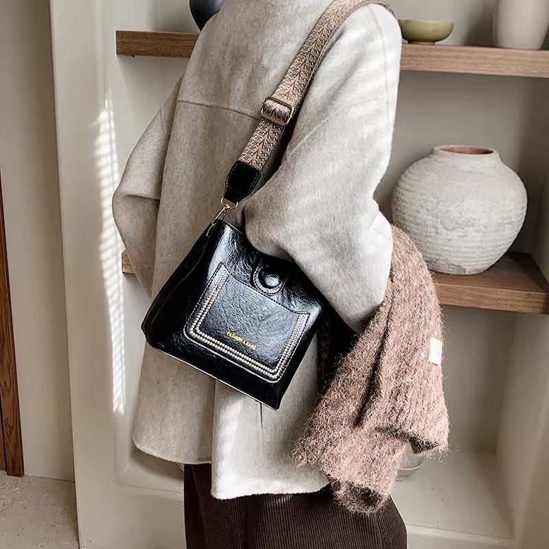 Bolsa Feminina Tiracolo Mirella