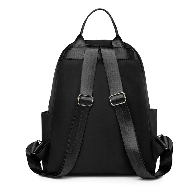 Mochila Feminina de Nylon Clara