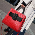 Bolsa Tiracolo Couro Legítimo Sarela Versalhes