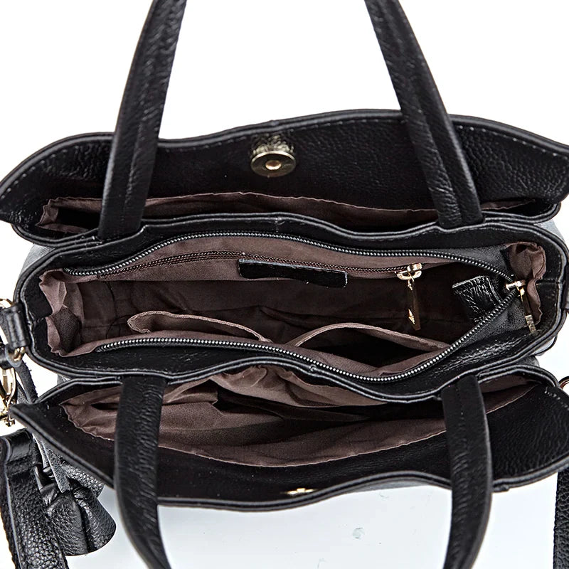 Bolsa Tiracolo Couro Legítimo Sarela Montecello